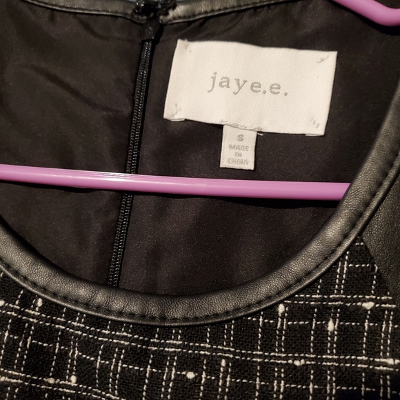 Black plaid dress - Picture 3 of 3